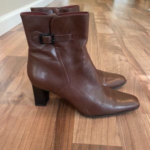Naturalizer Julianna Women's Brown Leather Boots Heeled Ankle Boots Size 8M